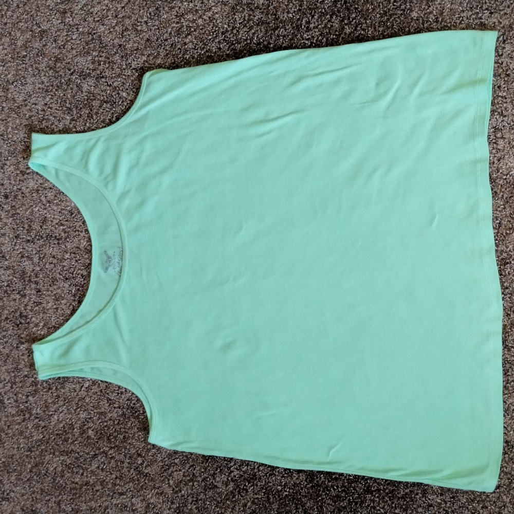 Tank Top Bundle - Picture 5 of 7